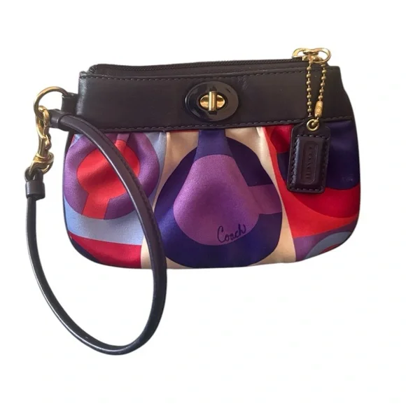 Coach Graphic Resort Op Art Satin Leather Trim Wristlet with Hangtag - Picture 2 of 7